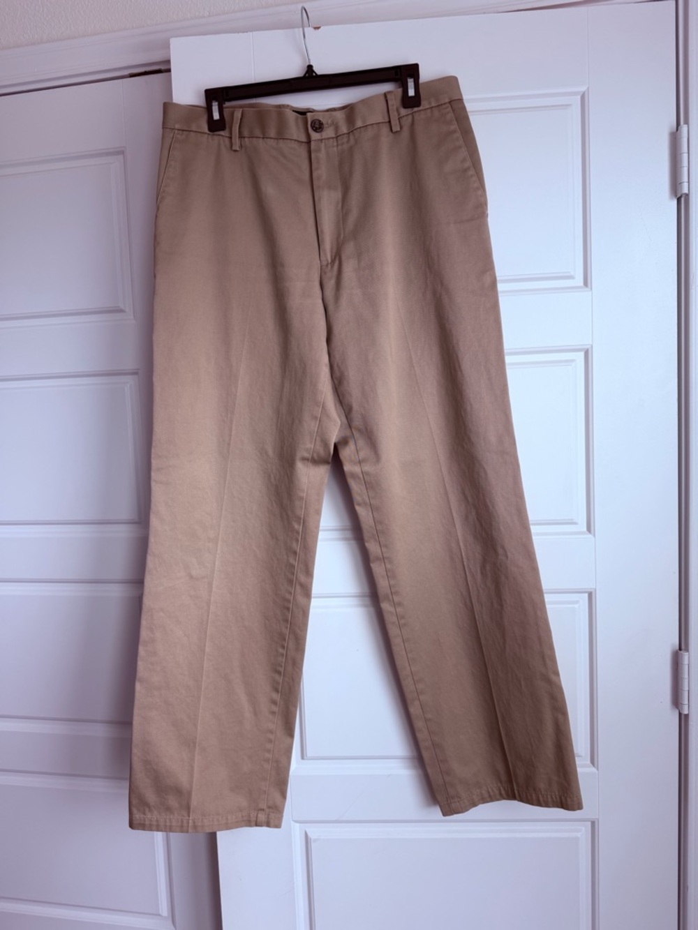 076 Men's Classic Straight Khaki Pants SZ 34X32 straight fit
